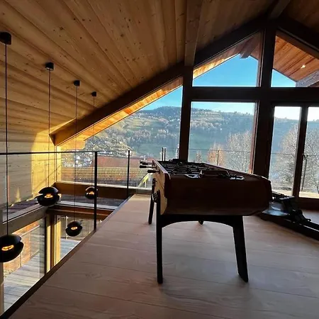 Fleur Des Vosges 5 Bedrooms Chalet *